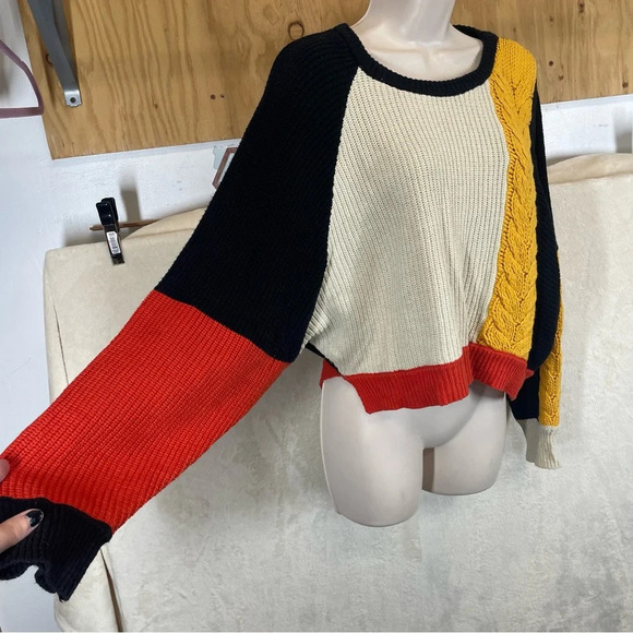 Moon Madison Sweater Colorblock Mixed Media Cable Knit Long Sleeve Cropped M - Picture 5 of 8